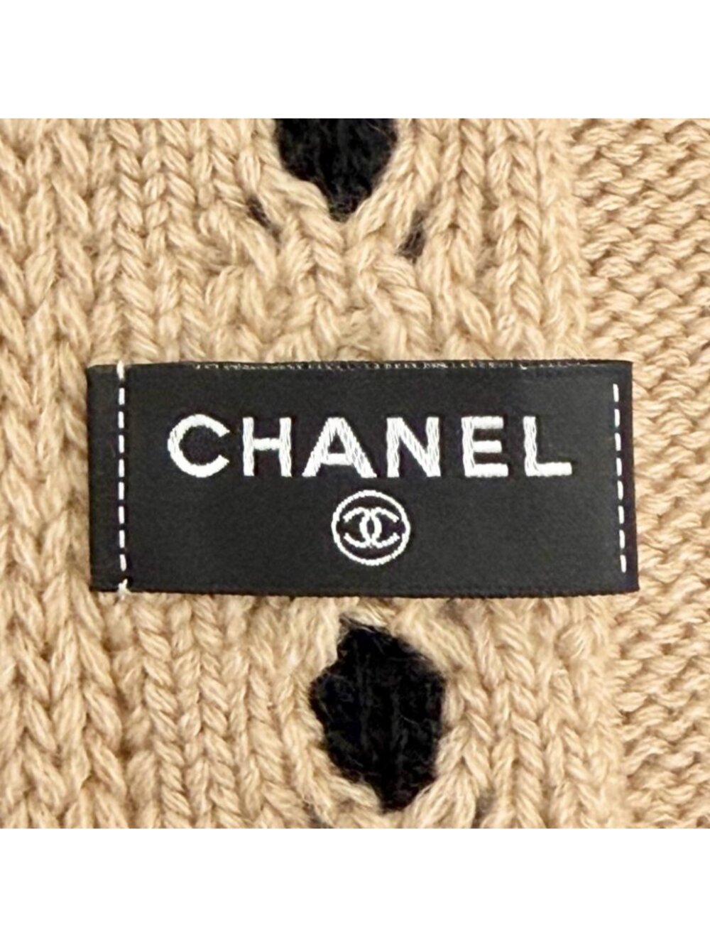 Chanel Cashmere CC Logo Long Scarf Shawl Beige Black - Picture 7 of 8